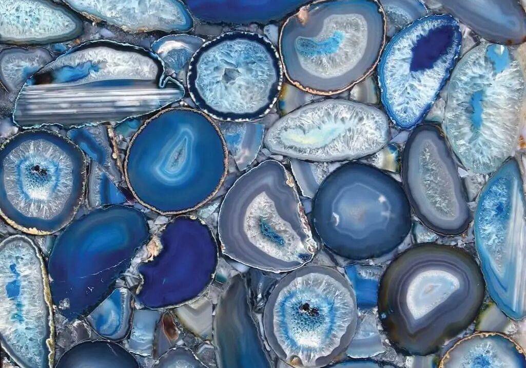 عقیق آبی؛ هزار لایه رنگ