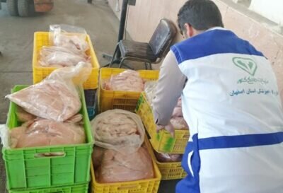 کشف ۳۰۰ کیلو شینسل غیربهداشتی در نجف آباد