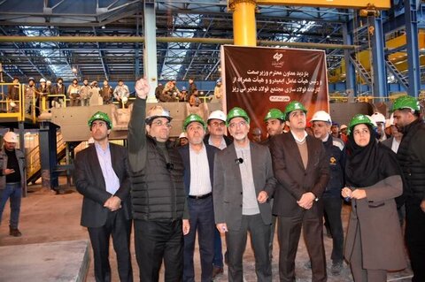 معاون وزیر صمت خواستار توسعه زیرساختهای معادن کشور شد صمت