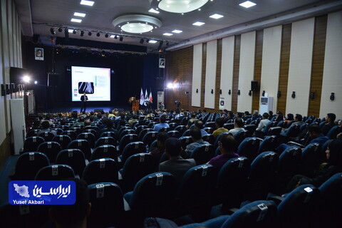 دومین روز از کنفرانس بین‌المللی فولادسازی و ریخته‌گری مداوم هرمزگان