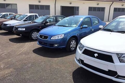 احتمال افزایش قیمت خودرو در آستانه سال ۱۴۰۳ بازار خودرو