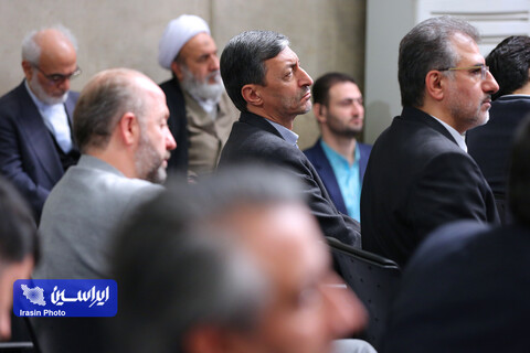 دیدار تولیدکنندگان و فعالان اقتصادی با رهبر معظم انقلاب