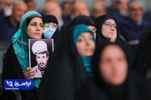 دیدار تولیدکنندگان و فعالان اقتصادی با رهبر معظم انقلاب