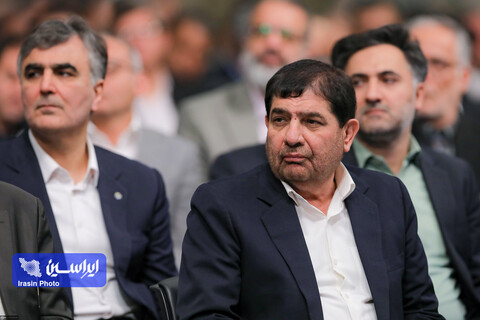 دیدار تولیدکنندگان و فعالان اقتصادی با رهبر معظم انقلاب