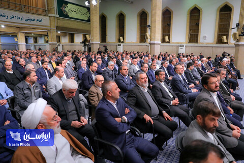 دیدار تولیدکنندگان و فعالان اقتصادی با رهبر معظم انقلاب