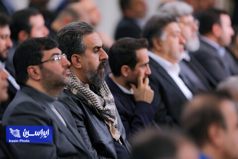 دیدار تولیدکنندگان و فعالان اقتصادی با رهبر معظم انقلاب