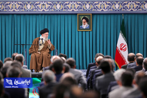 دیدار تولیدکنندگان و فعالان اقتصادی با رهبر معظم انقلاب