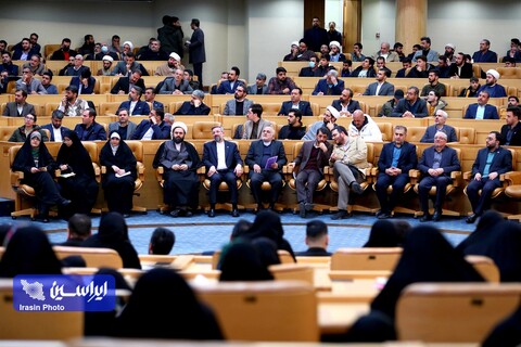 اجلاس ملی روایت پیشرفت؛ روایت قهرمان امید