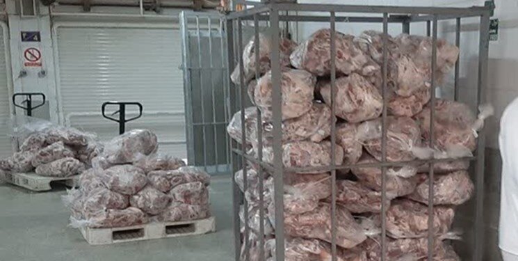 ۲ تن گوشت قرمز و دنبه بدون هویت در شهرضا کشف شد