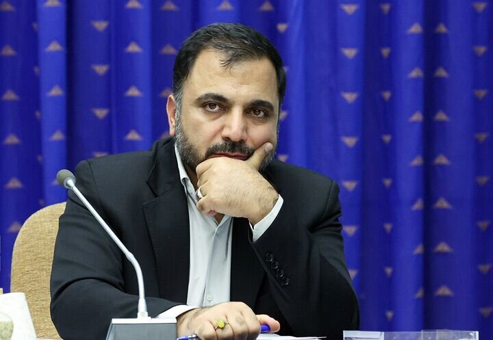 اولویت ما بومی سازی تجهیزات مورد نیاز برای توسعه شبکه کشور است