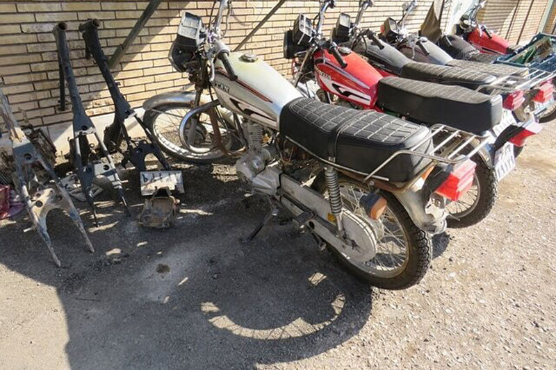 کشف ۱۸ دستگاه خودرو و موتور سیکلت مسروقه در اصفهان