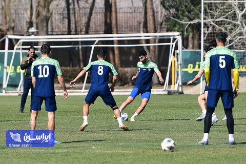 تمرین تیم فوتبال سپاهان پیش از دیدار با الهلال عربستان