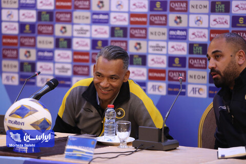 نشست خبری پیش از دیدار تیم‌های فولاد مبارکه سپاهان ایران و الهلال عربستان
