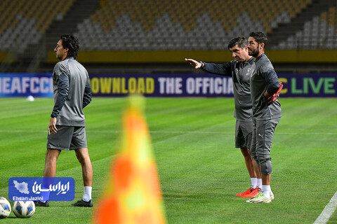 تمرین تیم فوتبال الهلال عربستان پیش از دیدار با سپاهان