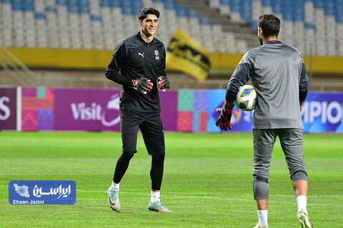 تمرین تیم فوتبال الهلال عربستان پیش از دیدار با سپاهان