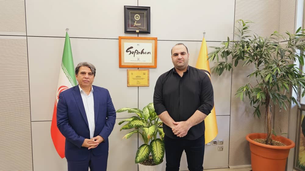 حضور بهداد سلیمی در باشگاه سپاهان