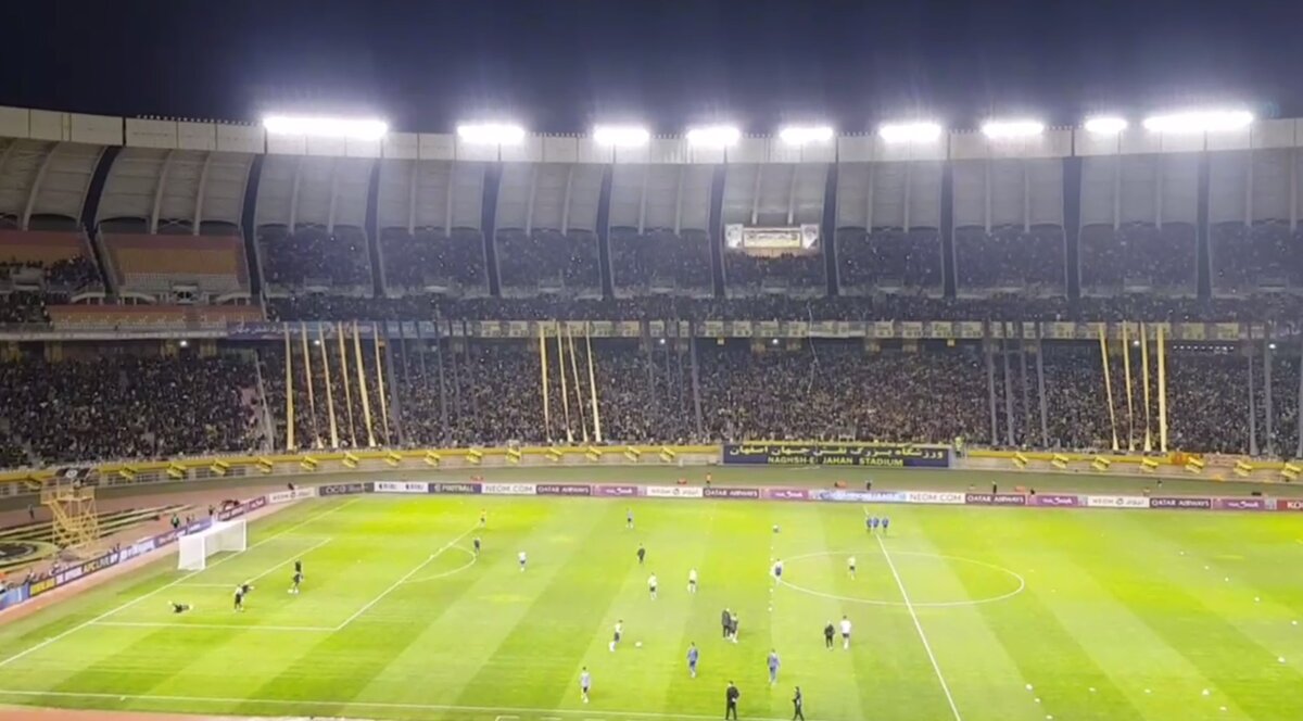 گرم کردن سپاهان و الهلال در میان تشویق شدید هواداران