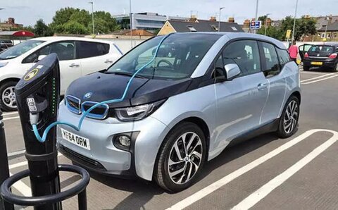 تامین قطعات آئودی چگونه انجام میشود؟ خودرو برقی