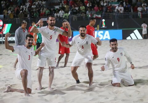 فوتبال ساحلی ایران - تاهیتی
