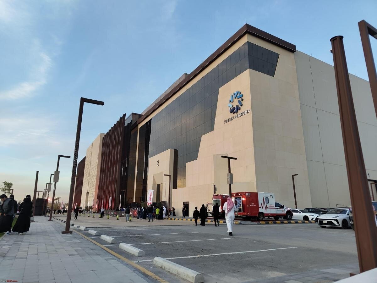 کینگدام آرنا را از نزدیک ببینید/ سپاهان در این ورزشگاه مجلل مهمان الهلال است