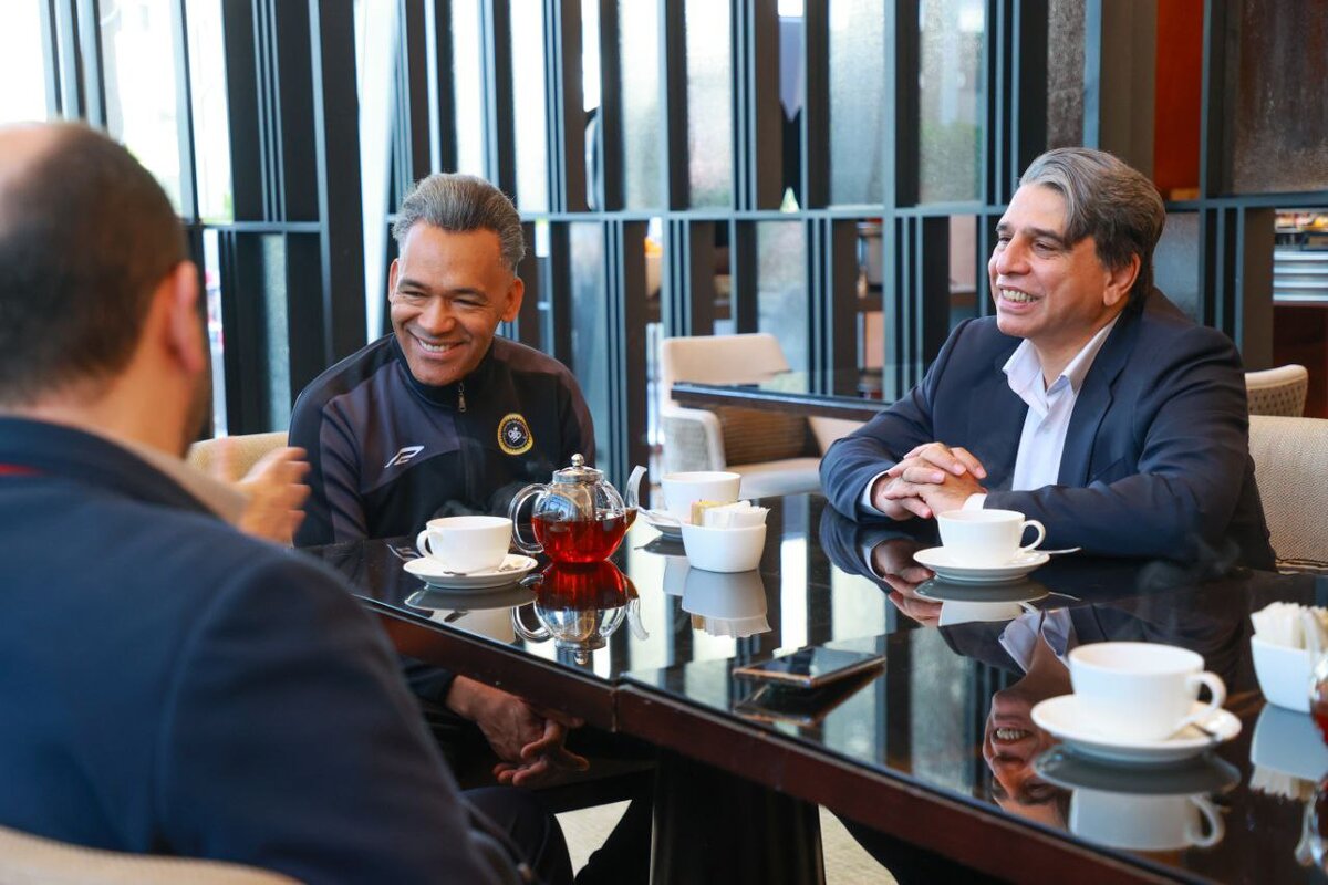 حضور سفیر ایران در اردوی سپاهان در عربستان