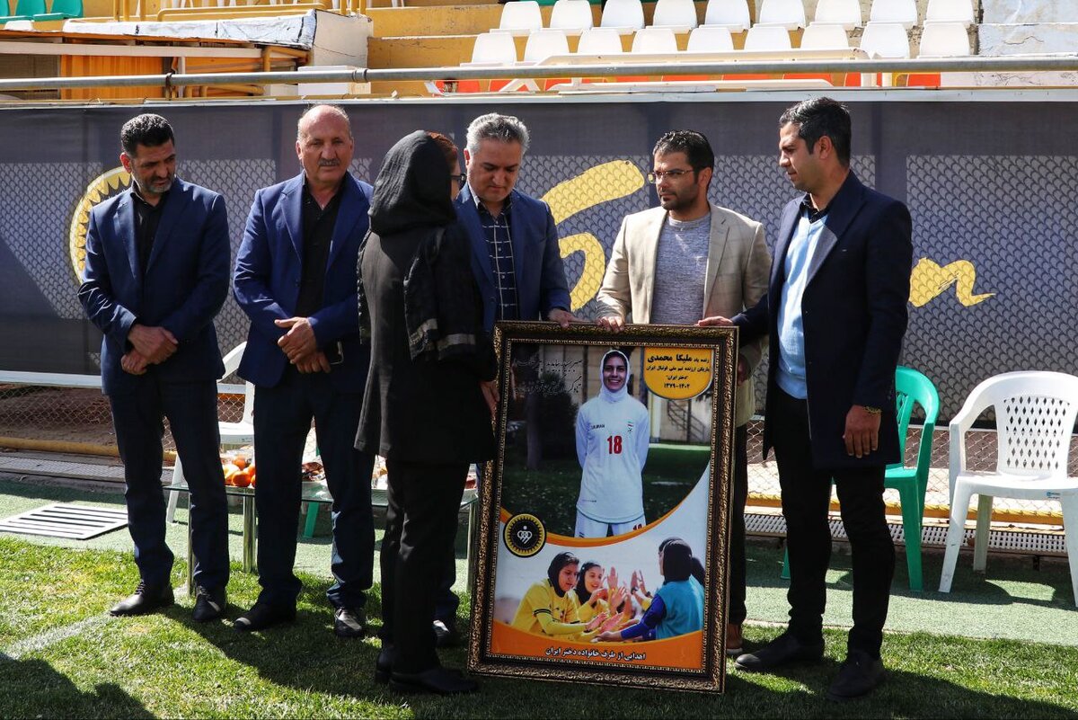 خانواده ملیکا محمدی به نقشجهان آمدند/ یادگاریهای ملیکای ایران در موزه سپاهان