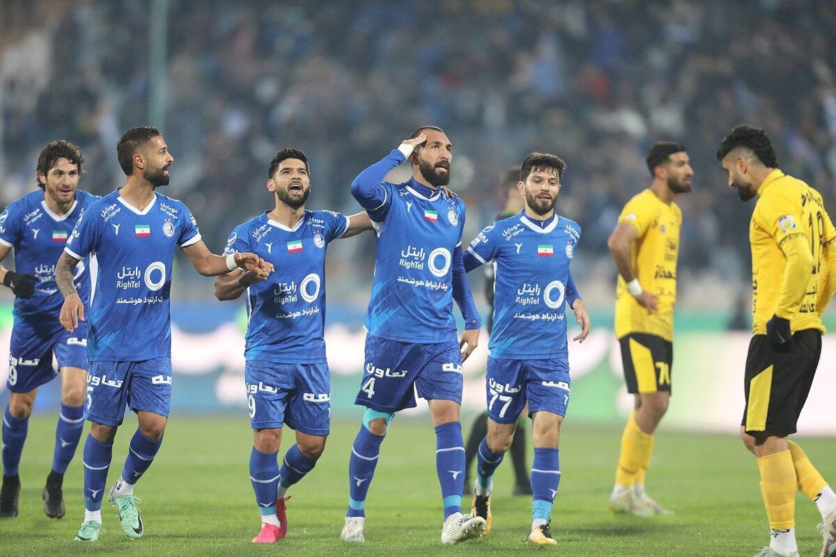 شکست دور از انتظار مقابل استقلال/ سپاهان دست‌خالی تهران را ترک کرد