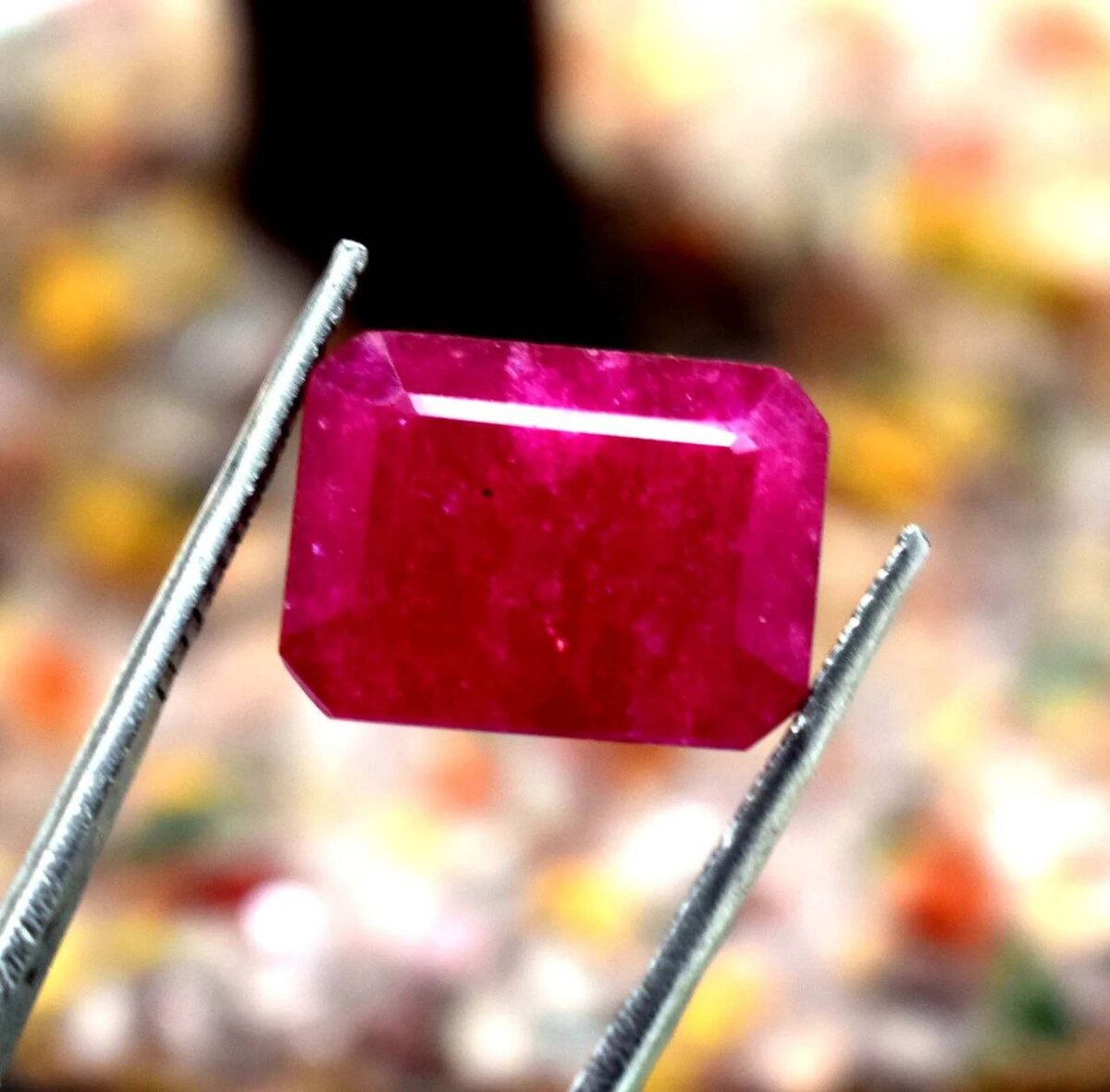 سنگهای قیمتی، کمیاب و ارزشمند؛ از الکساندریت تا یاقوت کبود قرمز