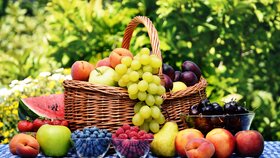 قیمت انواع میوه و تره بار ۱۷ اسفند ۱۴۰۲ امروز