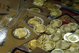 حباب سکه ۴۰۰ هزار تومان بیشتر شد/ پیش‌بینی کاهش قیمت سکه با کاهش تقاضای مصرفی