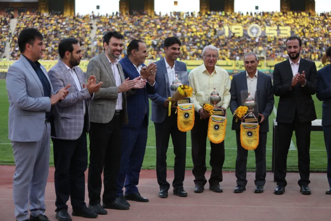 عملکرد باشگاه سپاهان در راستای مسئولیت اجتماعی