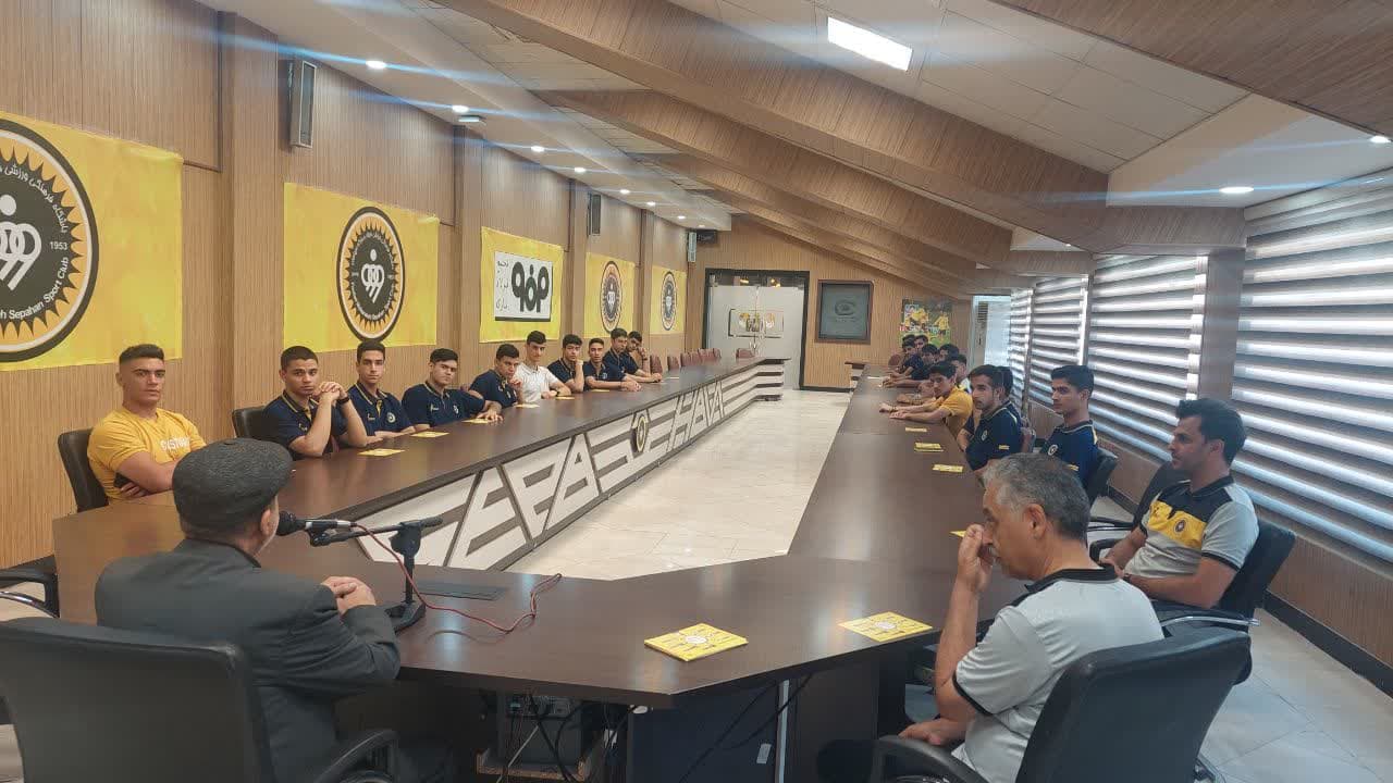 عملکرد باشگاه سپاهان در راستای مسئولیت اجتماعی