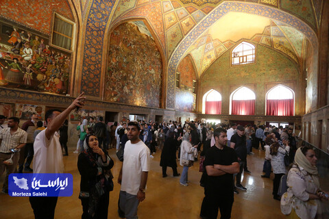 مسافران نوروزی در اماکن گردشگری اصفهان