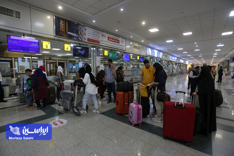 بدرقه مسافران نوروزی اصفهان