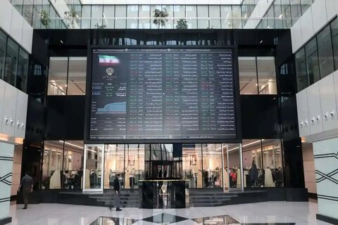 فرش سبز بورس با استقبال از رییس جدید بورس