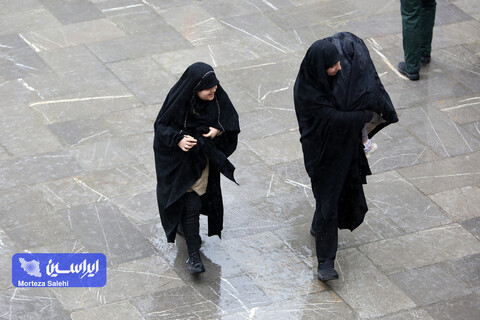 بارش باران در حرم مطهر رضوی