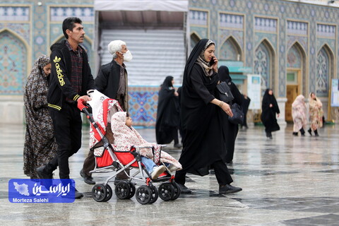 بارش باران در حرم مطهر رضوی