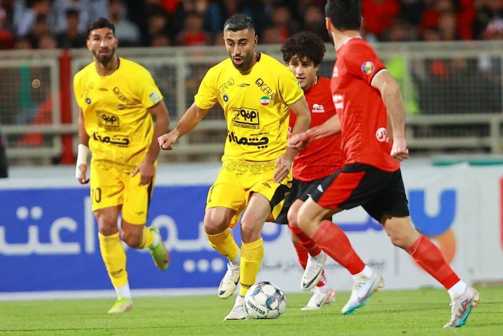 نبرد هیجان‌انگیز و تماشایی تراکتور – سپاهان گل نداشت