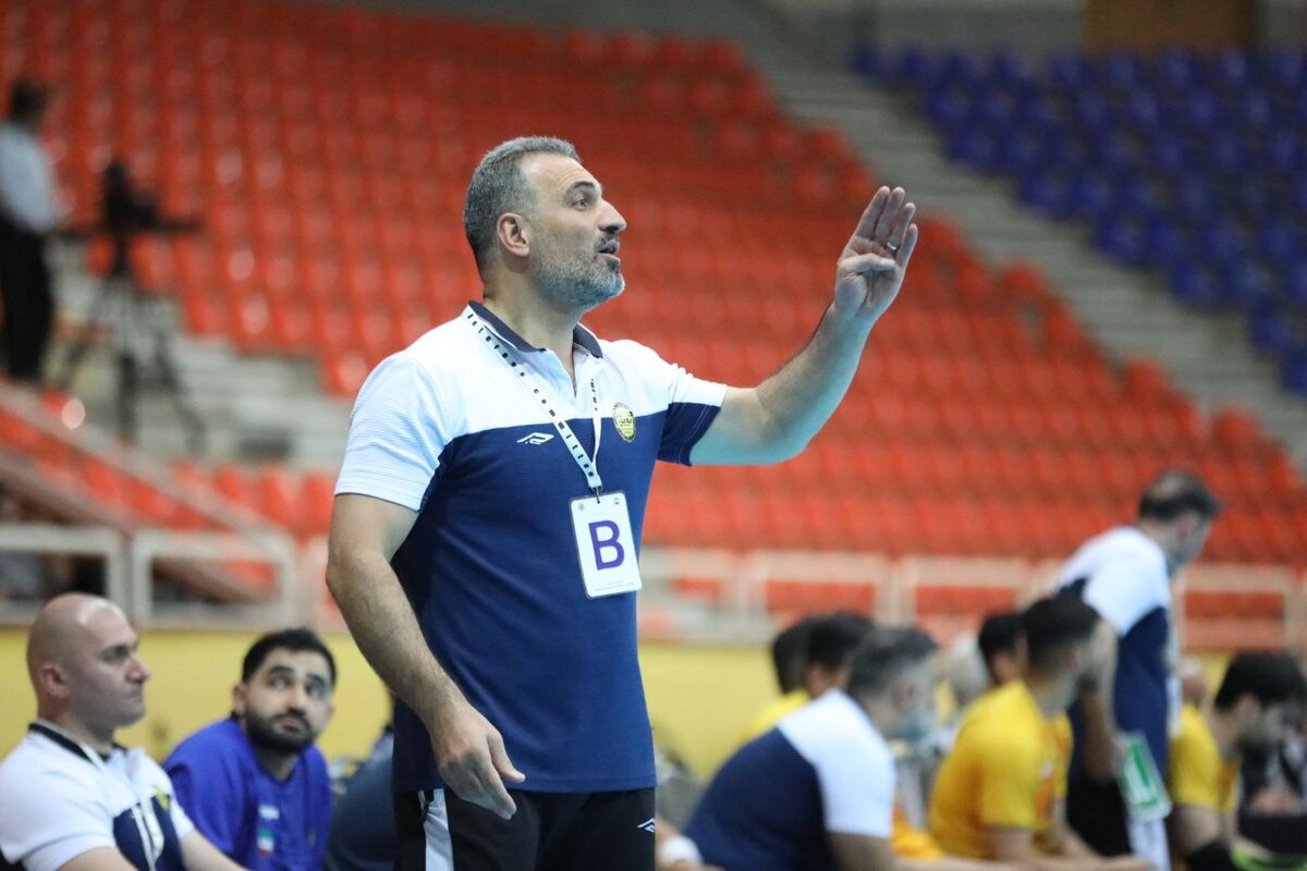 به عنوان سرمربی تیم ملی ادامه میدهم/ پویایی لیگ به حضور بازیکنان ملیپوش هم بستگی دارد