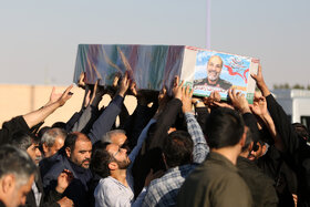 استقبال از پیکر مطهر سردار شهید زاهدی در فرودگاه اصفهان