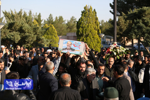 استقبال از پیکر مطهر سردار شهید زاهدی در فرودگاه اصفهان
