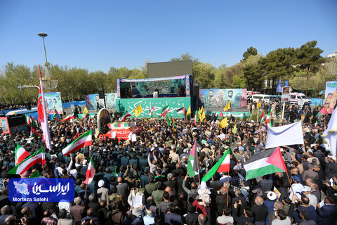 تشییع پیکر مطهر سردار شهید محمدرضا زاهدی در اصفهان