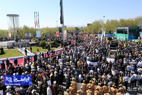 تشییع پیکر مطهر سردار شهید محمدرضا زاهدی در اصفهان