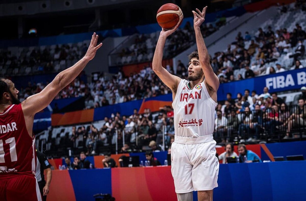 امیدوارم مشکل سربازی ما حل شود/ در پلیآف لیگ برتر بسکتبال مقابل ذوبآهن به میدان میرویم