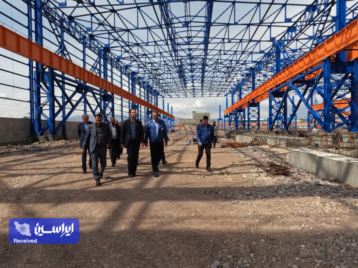 بازدید معاون سرمایهگذاری و امور شرکتهای فولادمبارکه از شرکت صنایع آتیه لوله پارتاک
