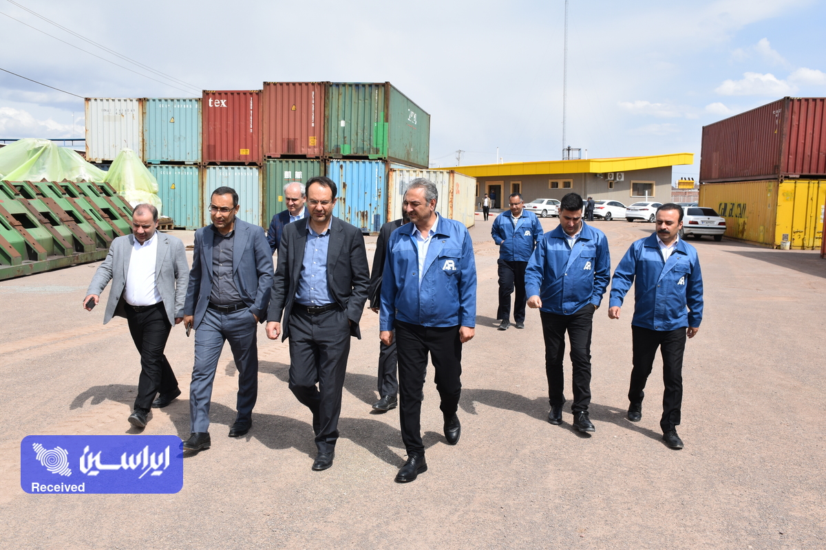 بازدید معاون سرمایهگذاری و امور شرکتهای فولادمبارکه از شرکت صنایع آتیه لوله پارتاک