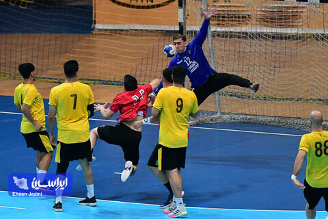 هندبال فولاد مبارکه سپاهان - نفت و گاز گچساران