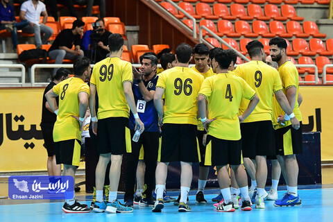 هندبال فولاد مبارکه سپاهان - نفت و گاز گچساران