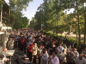 نماز عید فطر در اصفهان اقامه شد