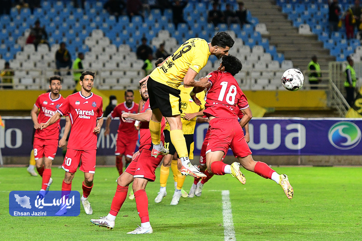 خلاصه بازی سپاهان - نساجی/ چشمه گلزنی طلایی‌ها خشکید